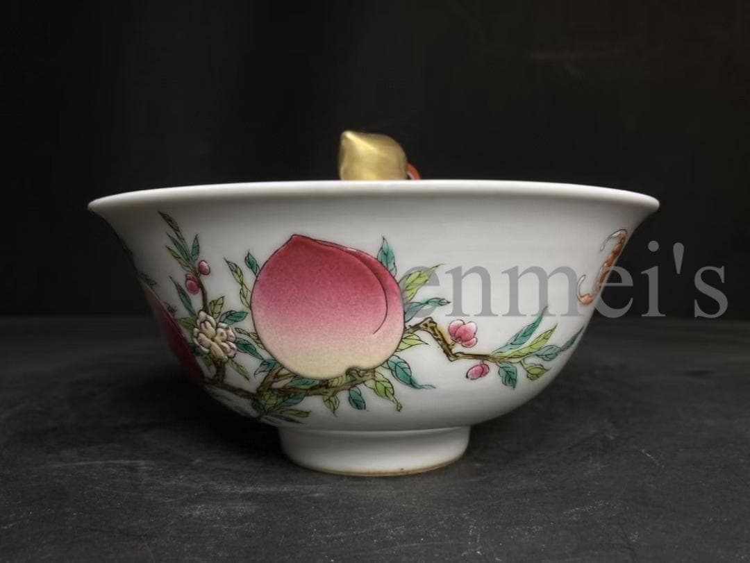 中国古美術・粉彩桃の花蓋碗・広口の茶碗・純手描き・茶道具・陶磁器・文房具・置物