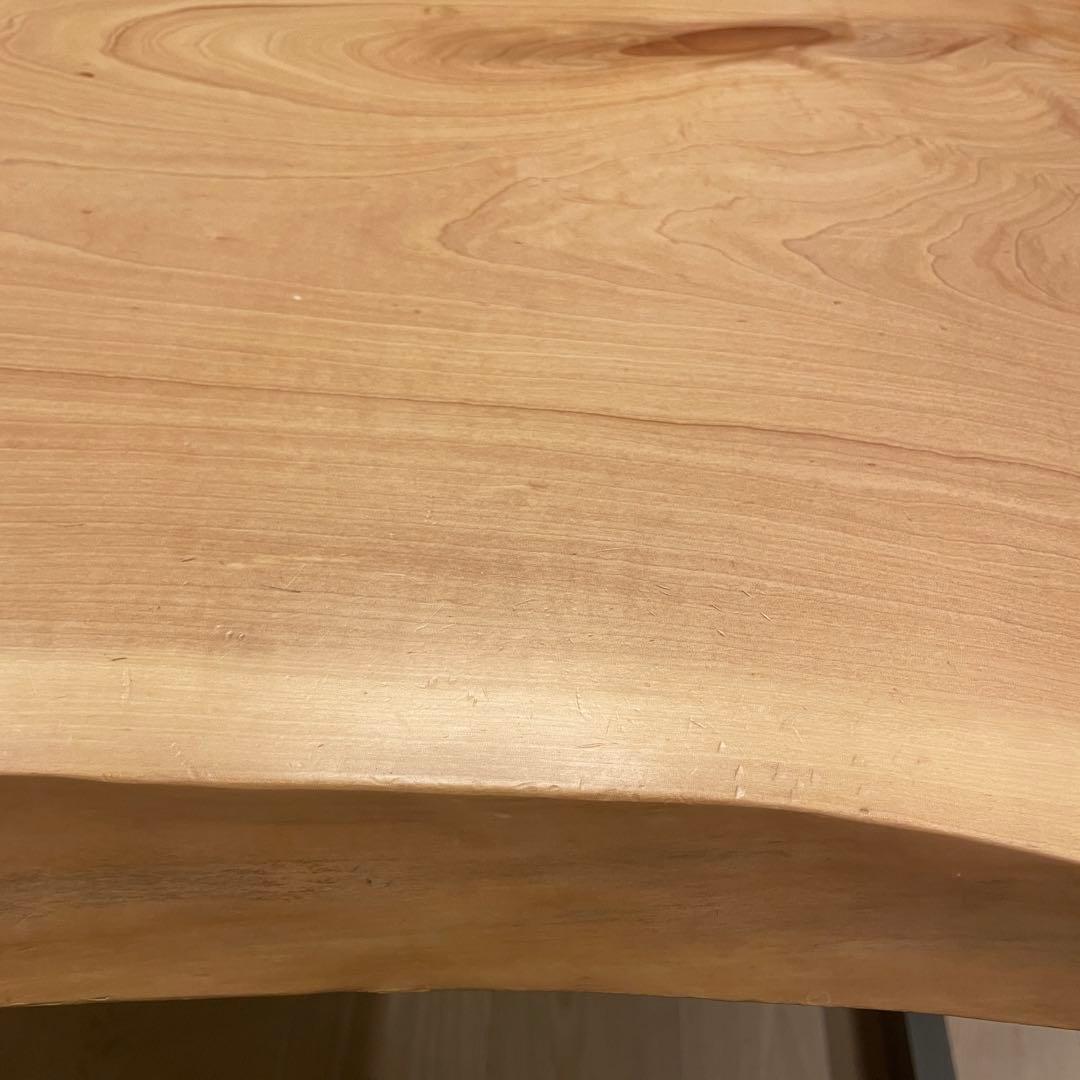 無垢材 一枚板　ダイニングテーブル　70〜75cm ×137cm ×高さ70cm