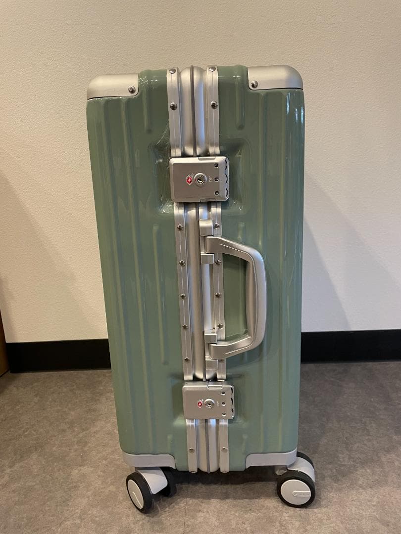 リベティ多機能キャリーケース【エナメルカーキSサイズ】66