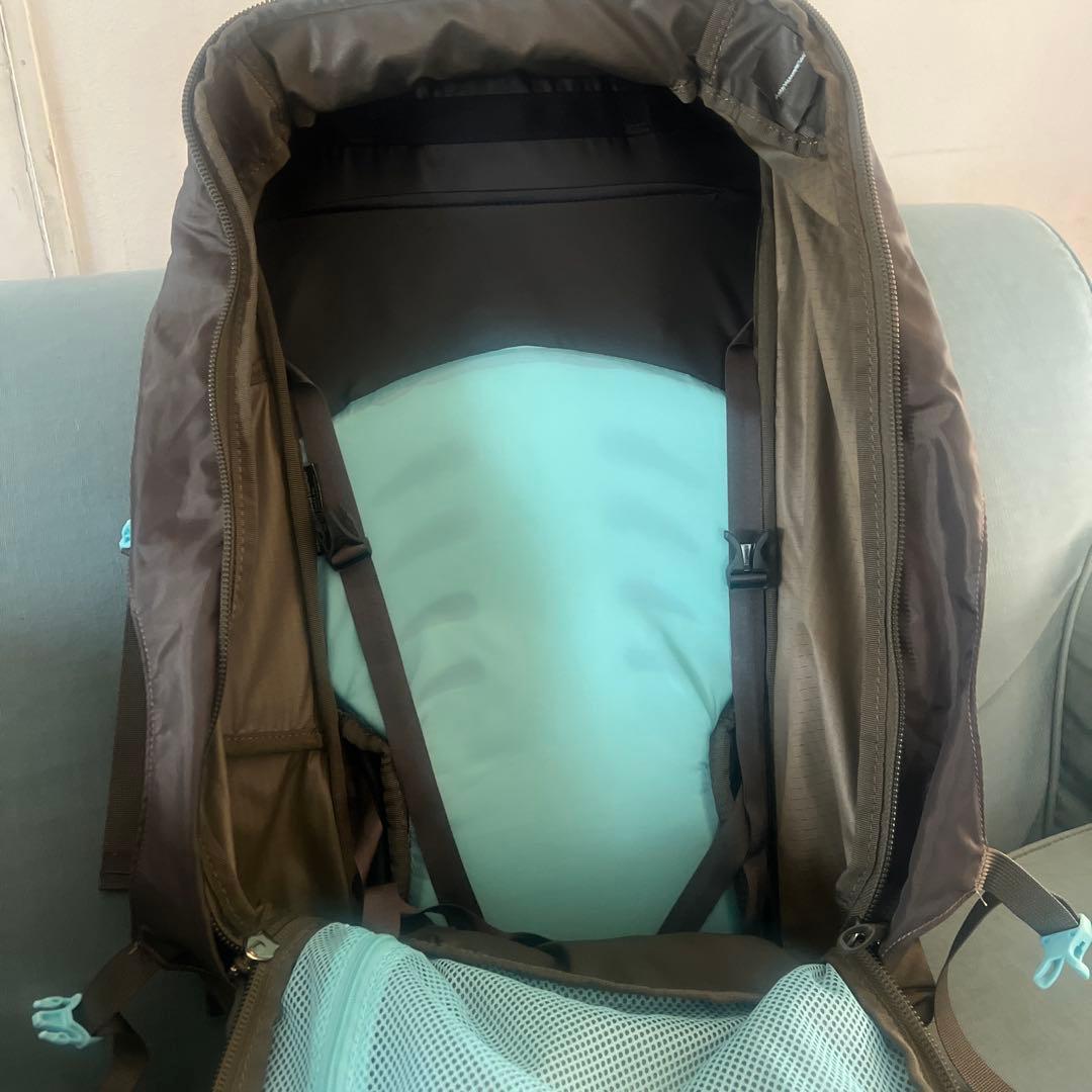 OSPREY バックパック グレーカーキ