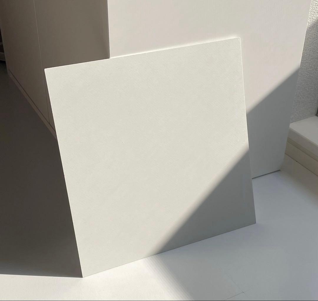 フロアタイル　白