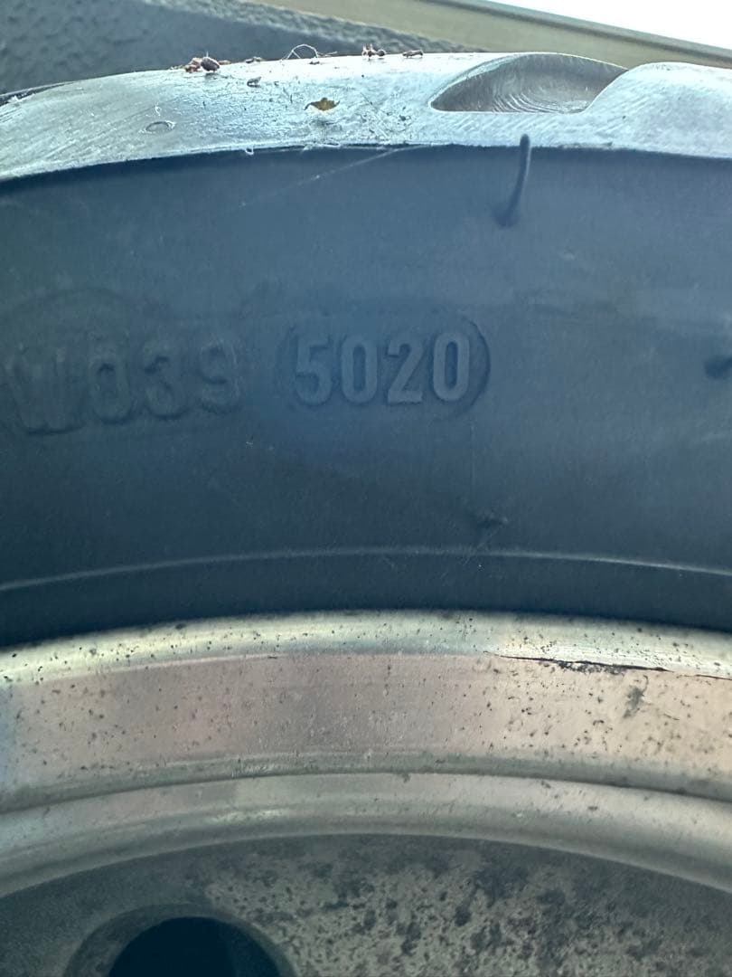 ハーレーダビットソン　200mm17インチタイヤ メッツェラー888