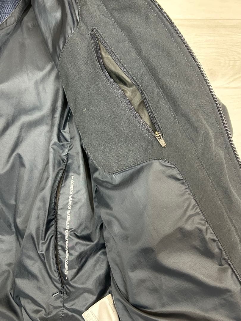 DESCENTE 水沢ダウン エンデュランス 6940