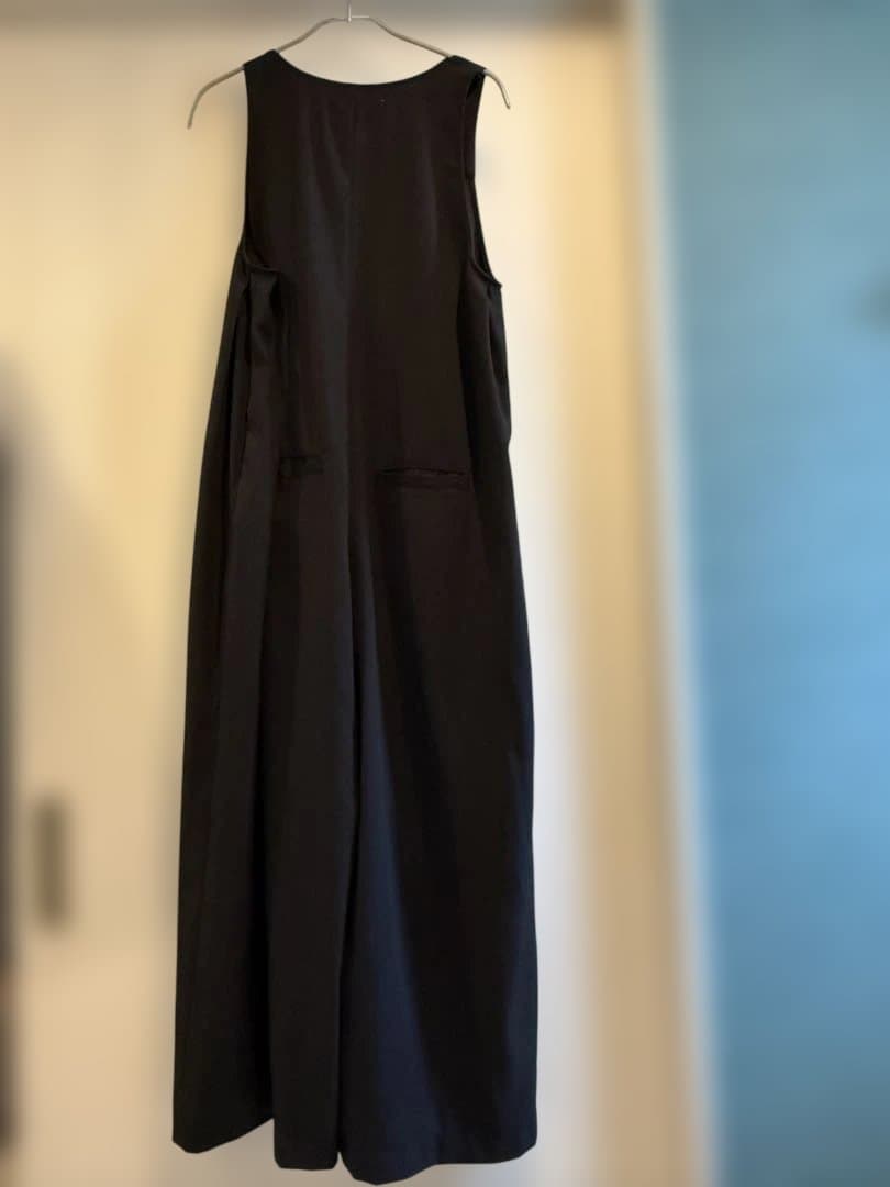 CYAN tokyo 黒 サロペット　2025ss 低身長向け