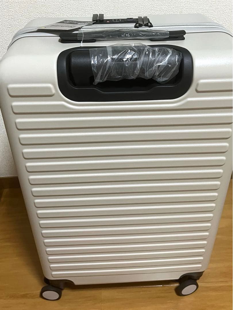 新品未使用　キャリーケース　60L(65L) 3〜6泊