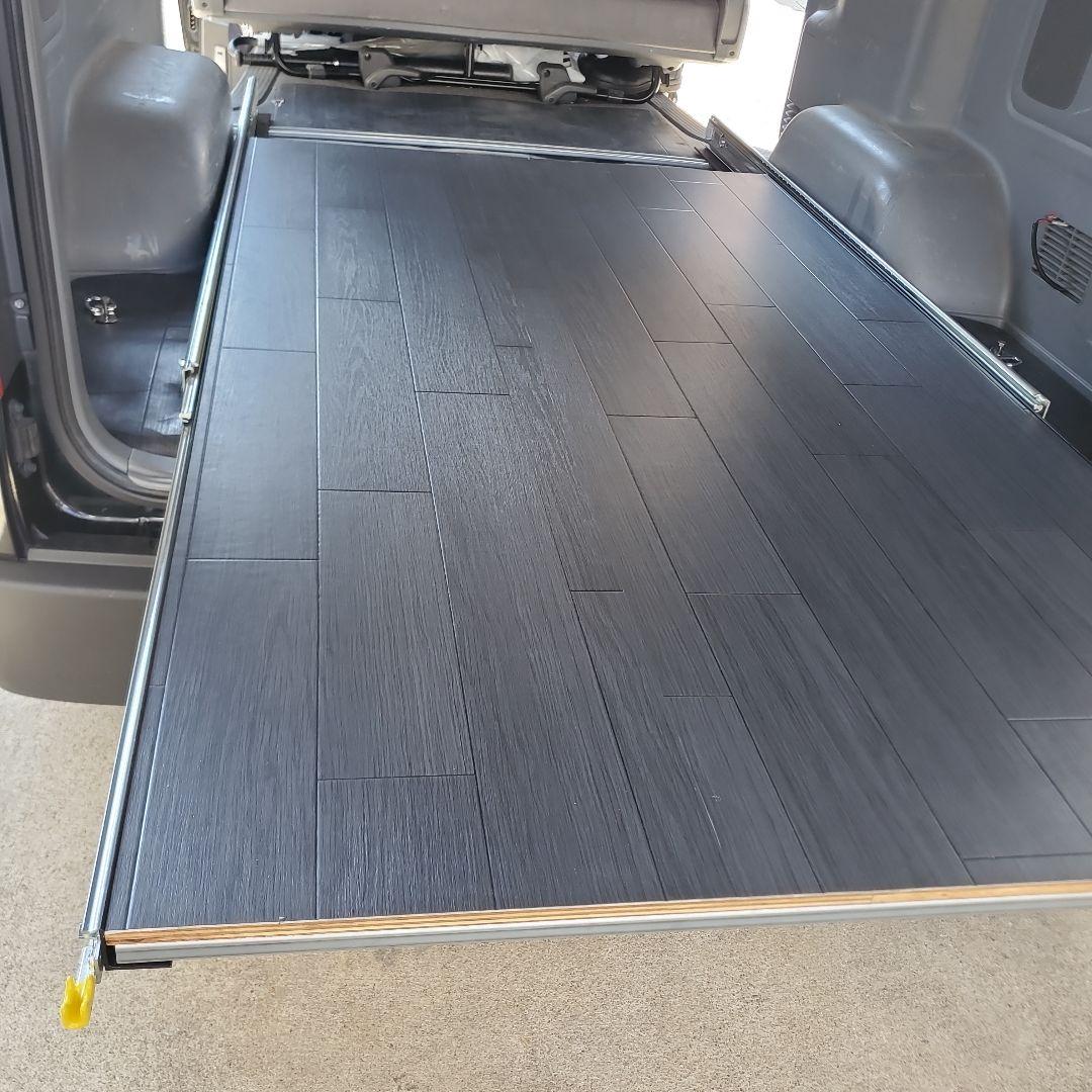 ハイエース スライドフロア スライドレール たこす様