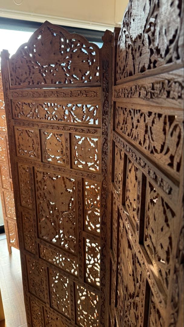 木製彫刻パーテーション 4つ折り