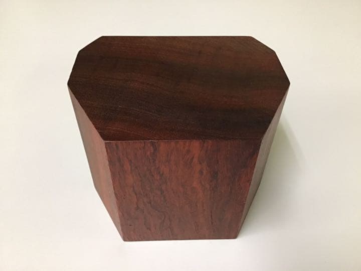 貴重逸品　未使用　本花梨の仏像台　12.5×10.0×H9.0  1.0kg