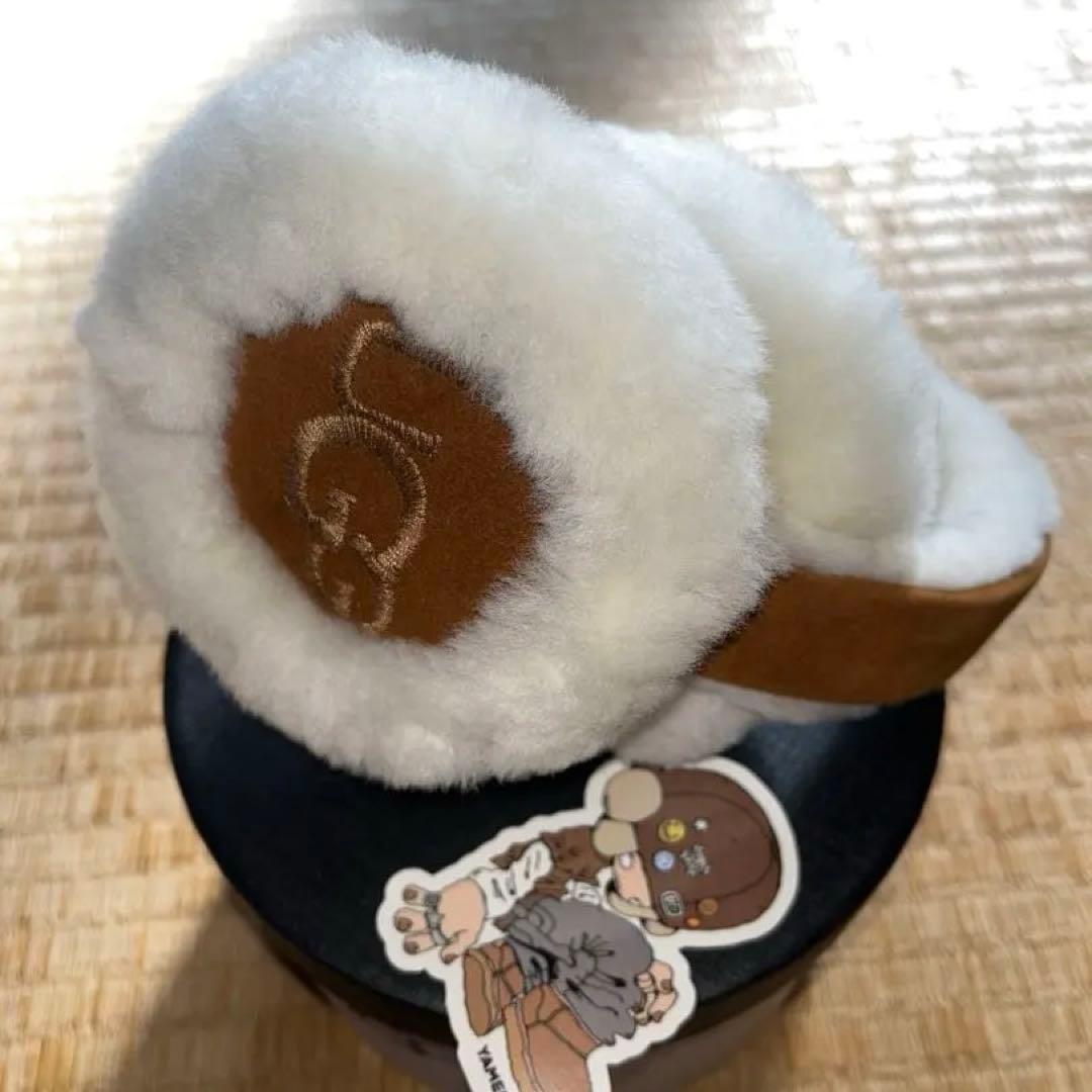 UGG イヤーマフ Chestnut