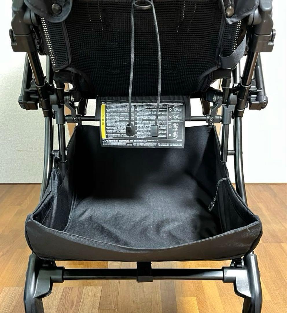 Combi ベビーカー アンブレッタ ★エアスルーシート・ドリンクホルダー付き
