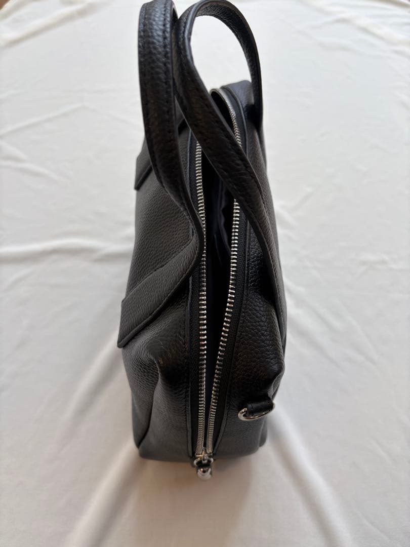 【ear PAPILLONNER】スタッズボストンバッグ　ブラック