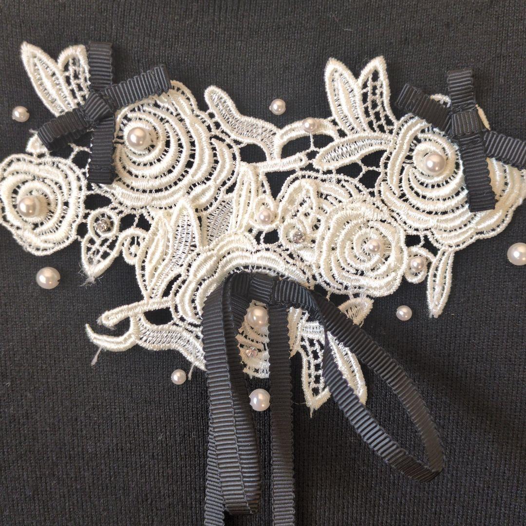 専用になりました。 スーパービュティー♥️44サイズ花柄刺繍 ブラックニット