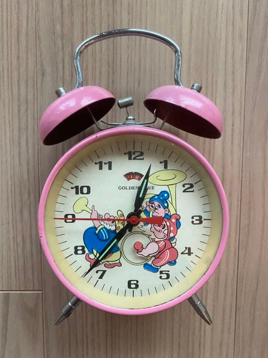 イギリス　ヴィンテージ　アンティーク　ゼンマイ式　置時計　かわいいドワーフ