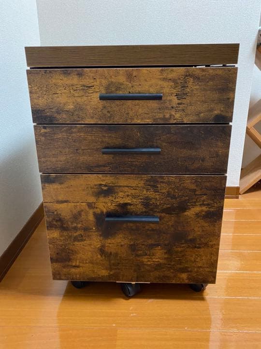 キャビネット３段