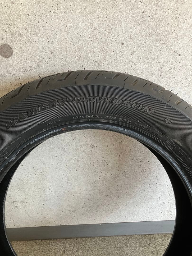 ハーレー　ダンロップ　150/80/B16インチタイヤ