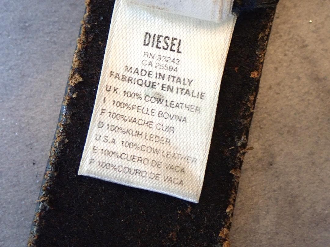 正規・美品 DIESEL ☆希少☆ガン打ちクレージー本革レザーベルト