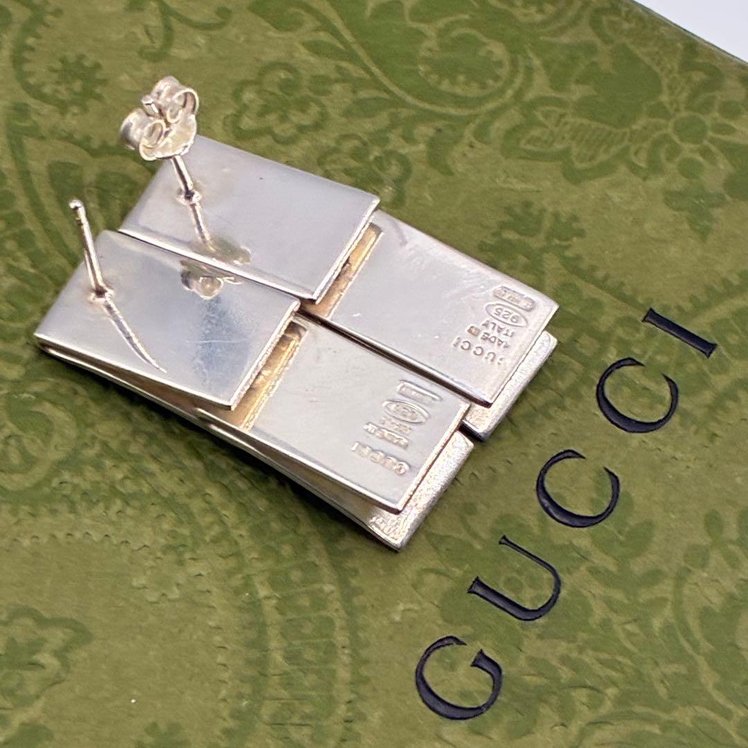 GUCCI グッチ トレードマーク スクエア ピアス　シルバー　キャッチ片方無