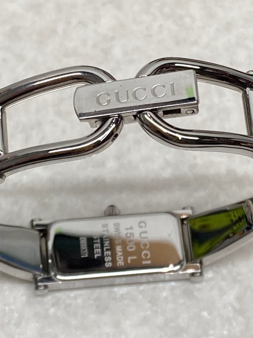 美品　GUCCI グッチ　腕時計　バングルウォッチ　レディース　ピンクシエル