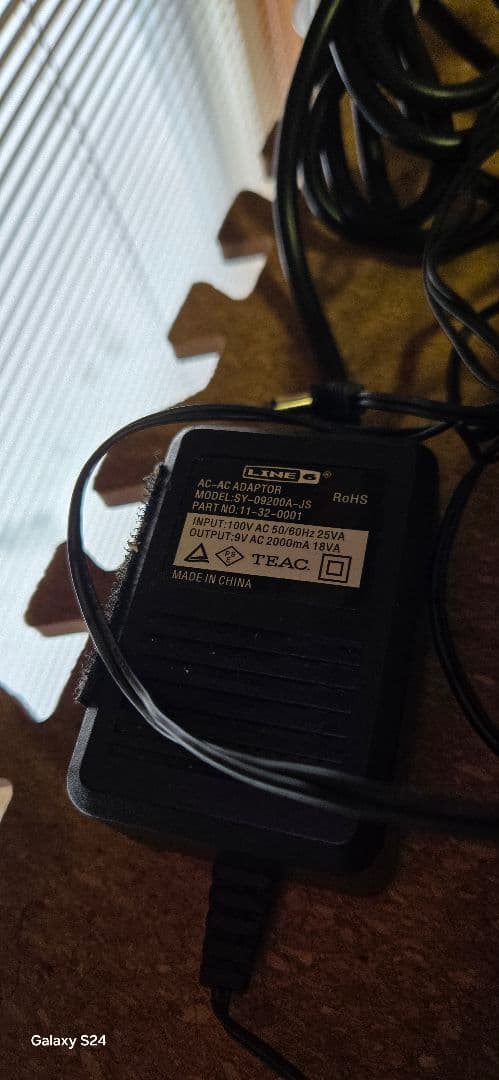 LINE6 M9 Stompbox Modeler 本体　アダプターのみ