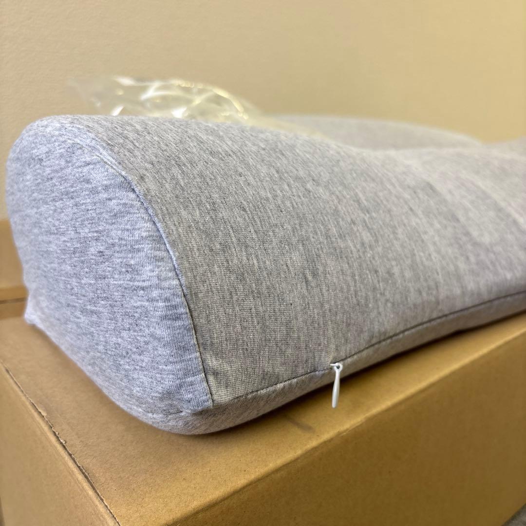 ネックホットピロー CALOS 温度調整機能付き