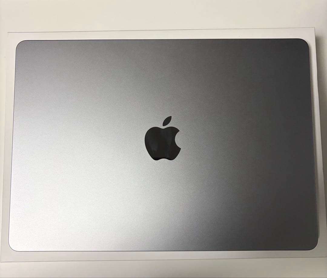 Apple MacBook air M2 13.6インチ16GB 256GB