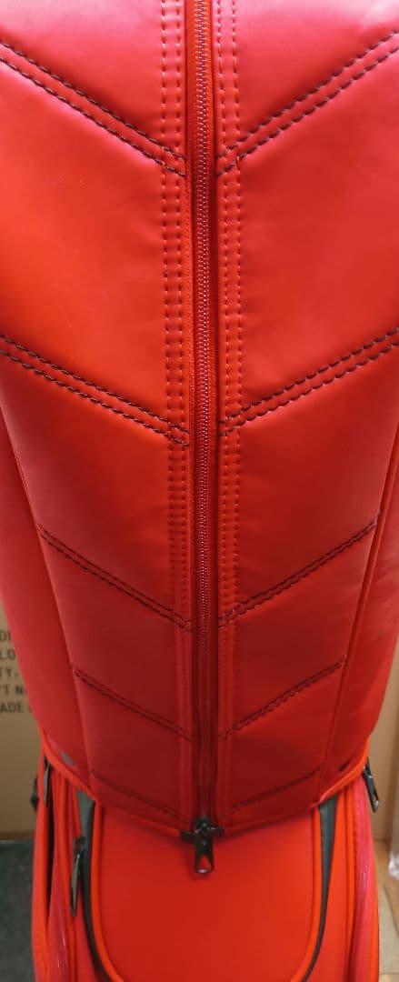 【希少】フェラーリ キャディバッグ ゴルフバッグ レッド カート型 5分割