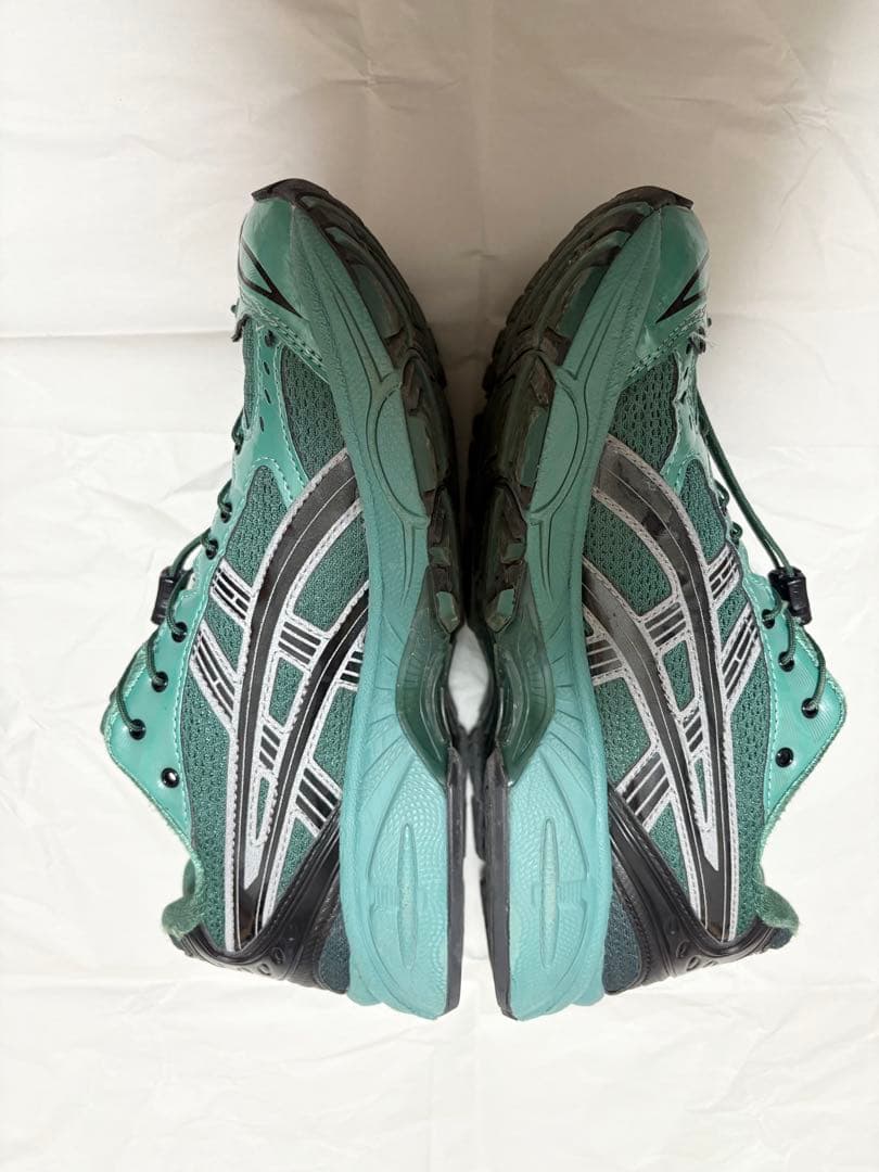 ASICS × UNAFFECTED GEL-KAYANO