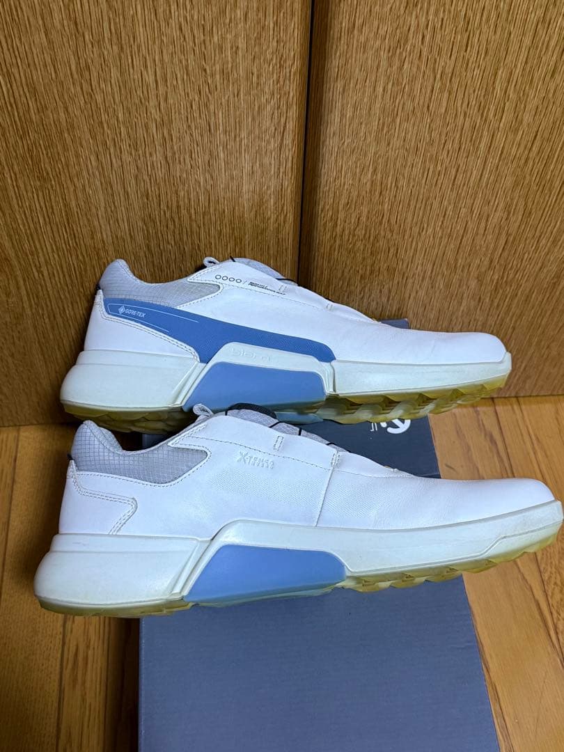 値引き　Ecco ゴルフシューズ BOAシステム ホワイト/ブルー　２６.５cm