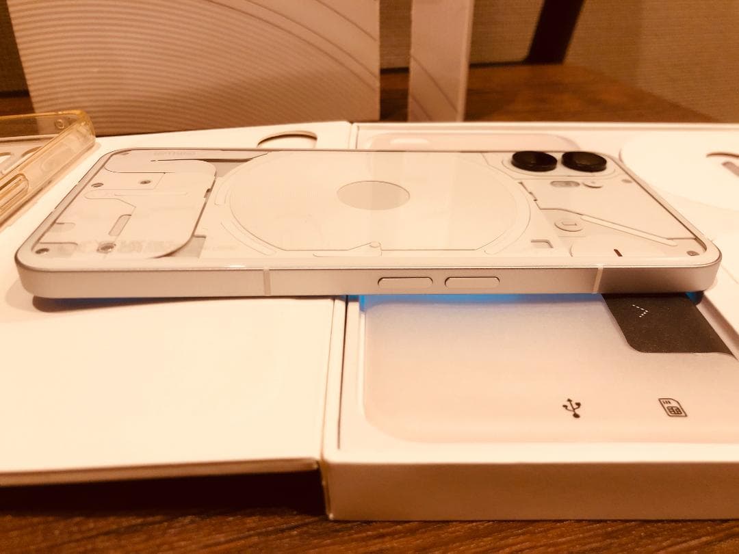 Nothing Phone (2) 白 12GB/512GB 美品 付属品未使用