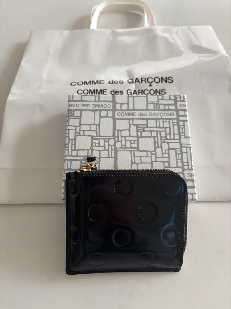 大人気✨コムデギャルソン 財布 L字ファスナー 本革 ポルカドット ブラック