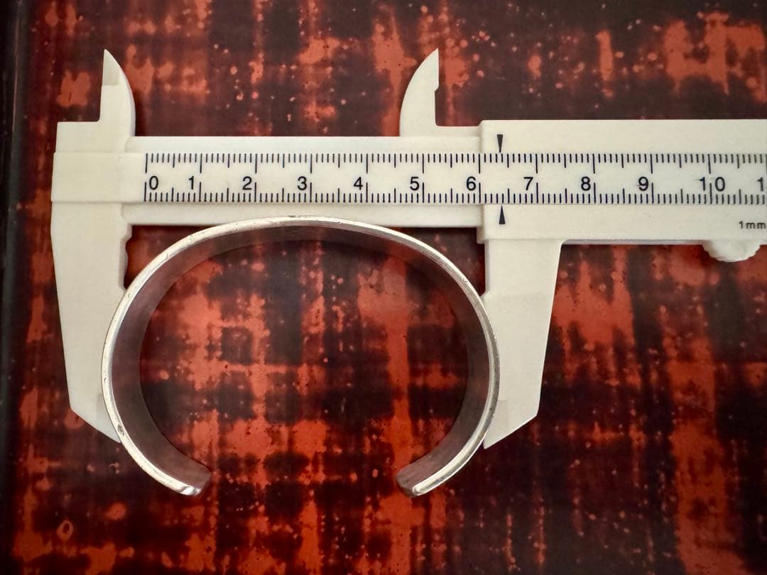 ブルースモーガン バングル 14K やや幅広 ワイド 小さめ レアデザイン