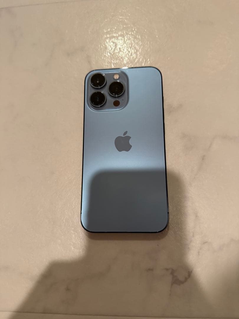 [美品]Apple iPhone 13 Pro 256Gシエラブルー 本体