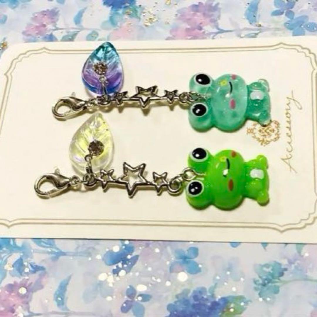 ハンドメイド　〈ピアス/イヤリング/チャーム〉No.3168