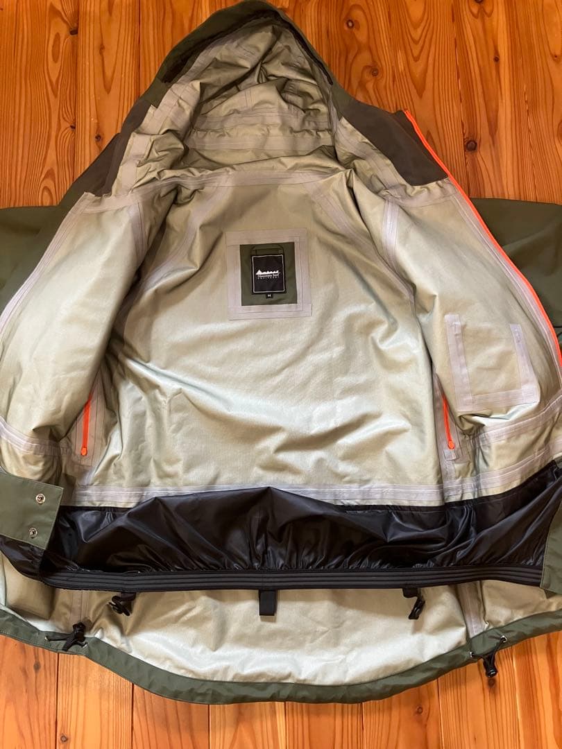 Mountain Surf マウンテンサーフ　スノーボードウェア