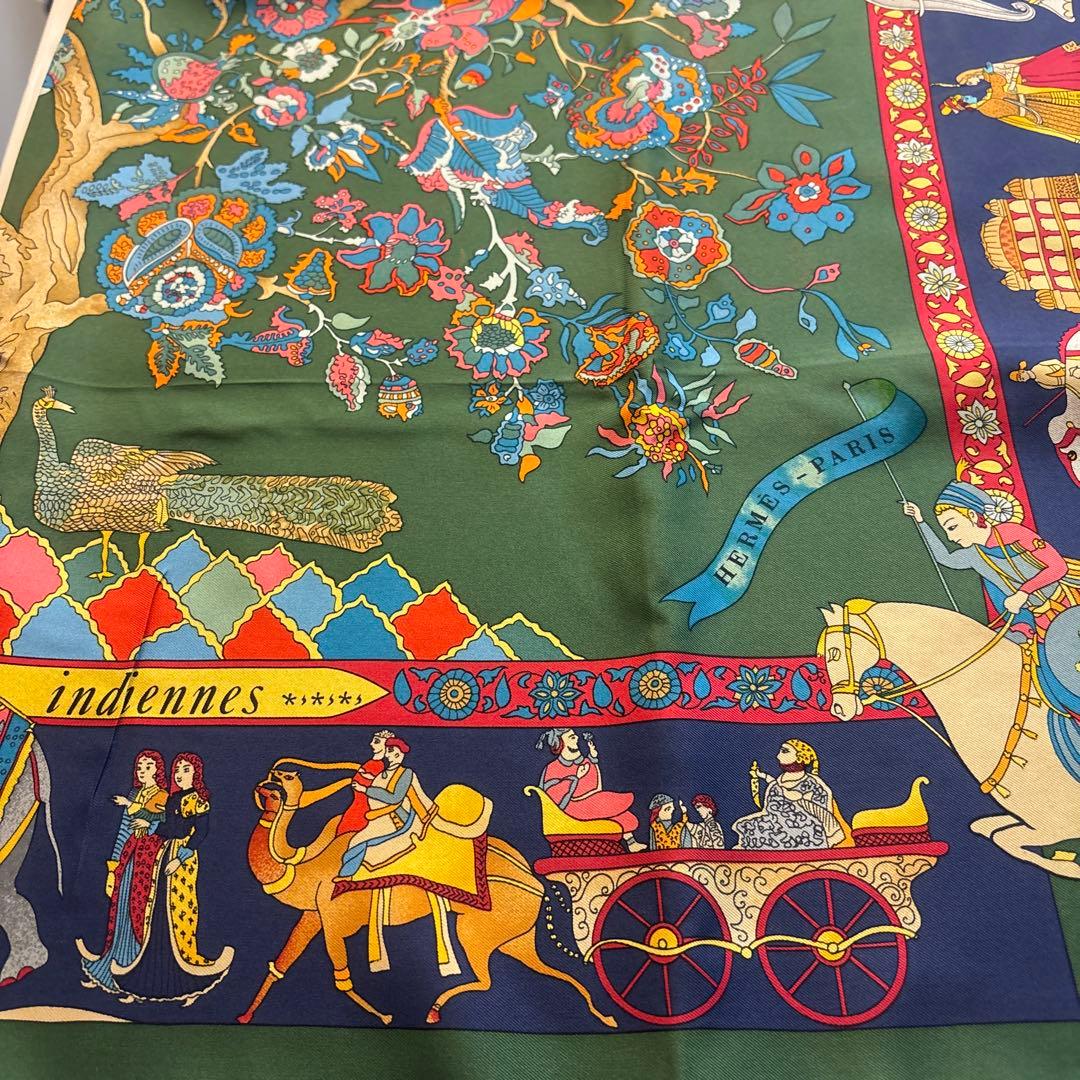 エルメスFantaisies indiennes（眩惑のインド）シルクスカーフ