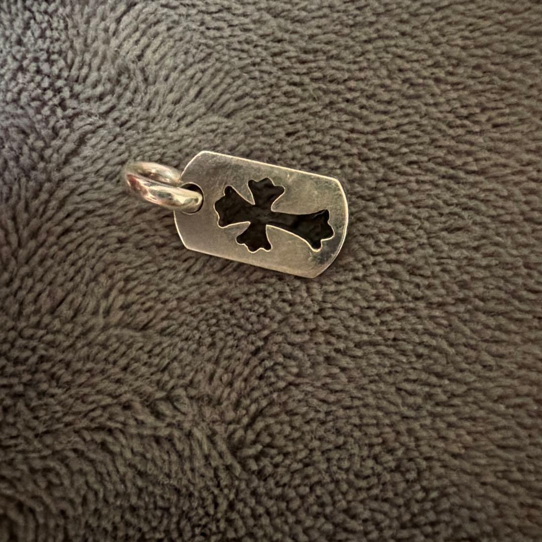 クロムハーツ　タイニーカットアウトクロスドッグタグ