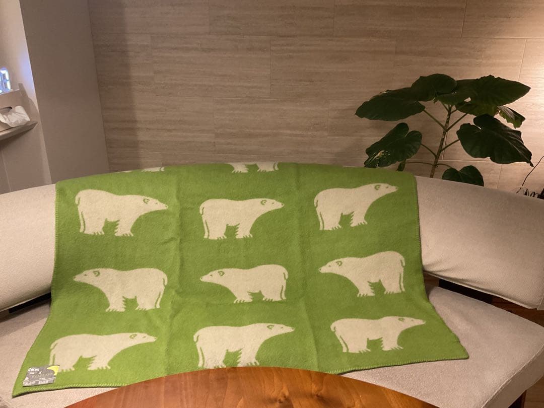 ROROS ロロス　ブランケット 白くま グリーン ウール100% ひざ掛け毛布