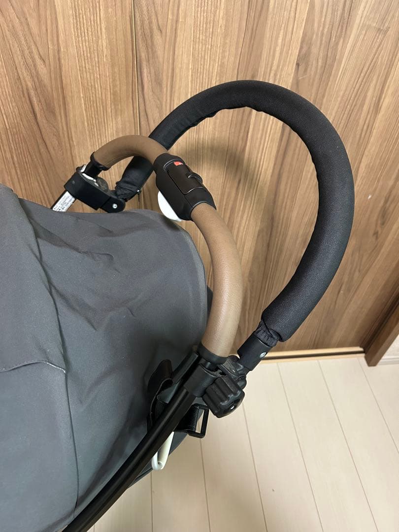 【超美品！】Aprica カルーンエアー 延長ハンドル付 グレー アニマル柄