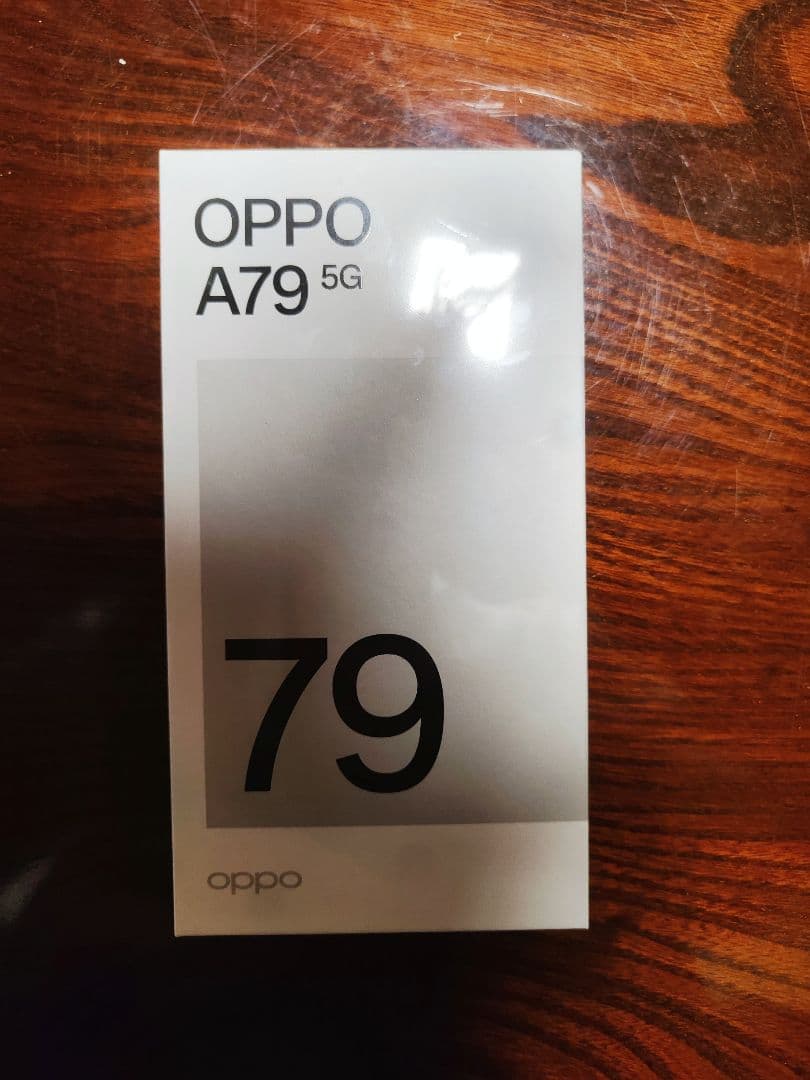 OPPO A79 5G 4GB/128GB グローグリーン