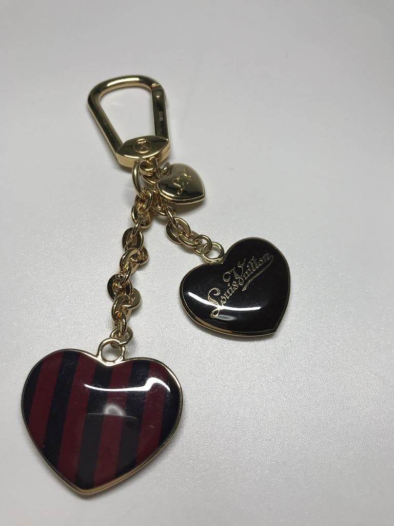 LOUIS VUITTON ルイ・ヴィトン バッグチャーム　ハート