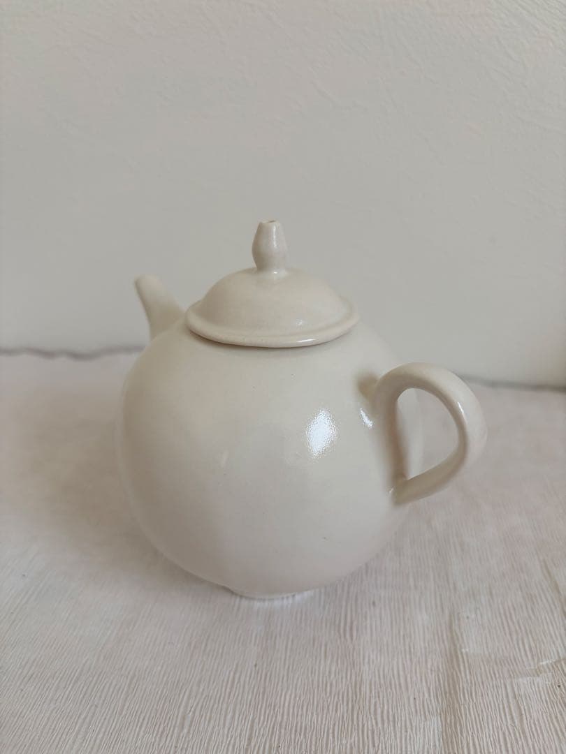 河合竜彦 オーバル ポット 白い器 作家