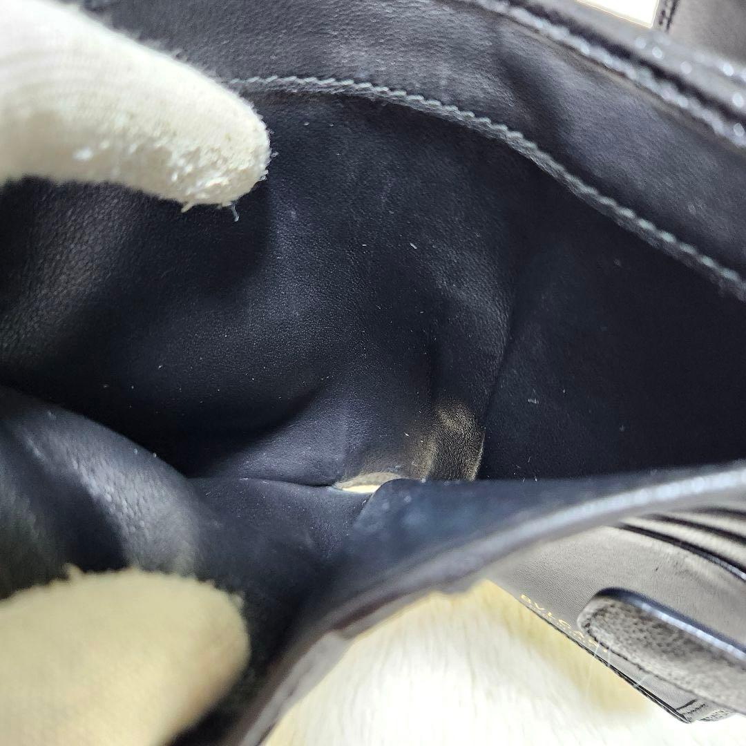 ✨極美品　付属品完備✨ブルガリ　二つ折り　ロゴクリップ　レザー　ブラック