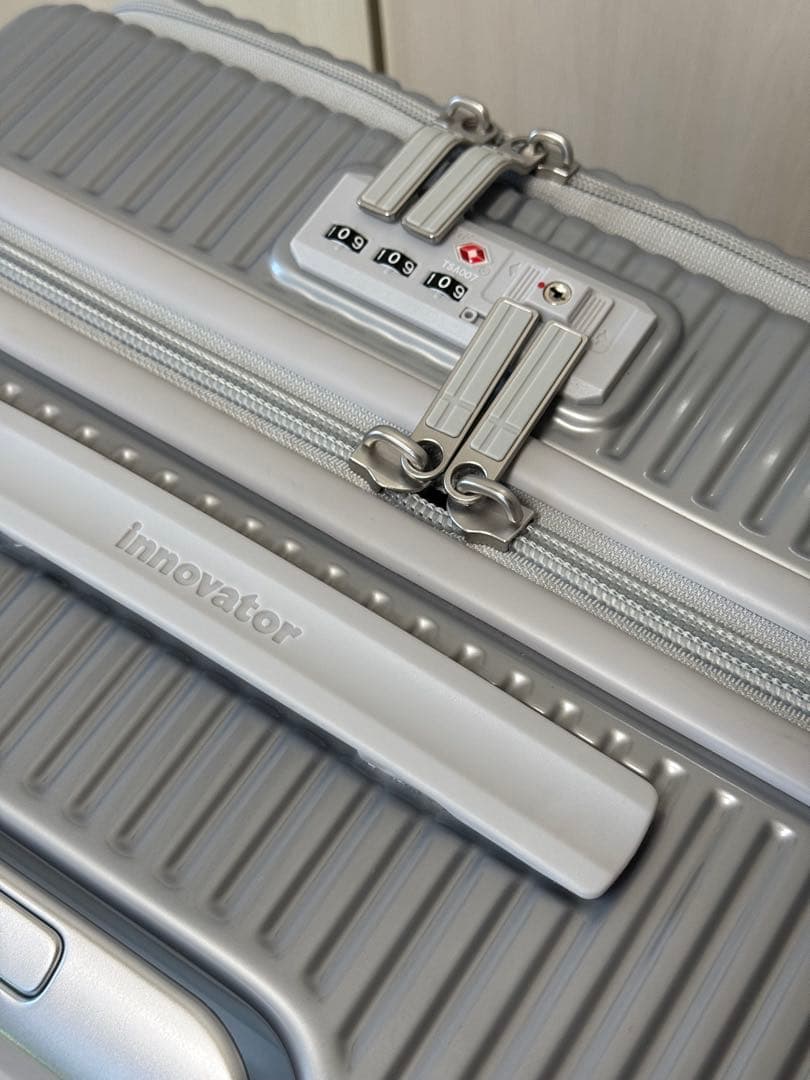 INV60 Silver Sand（シルバーサンド）62L Middle