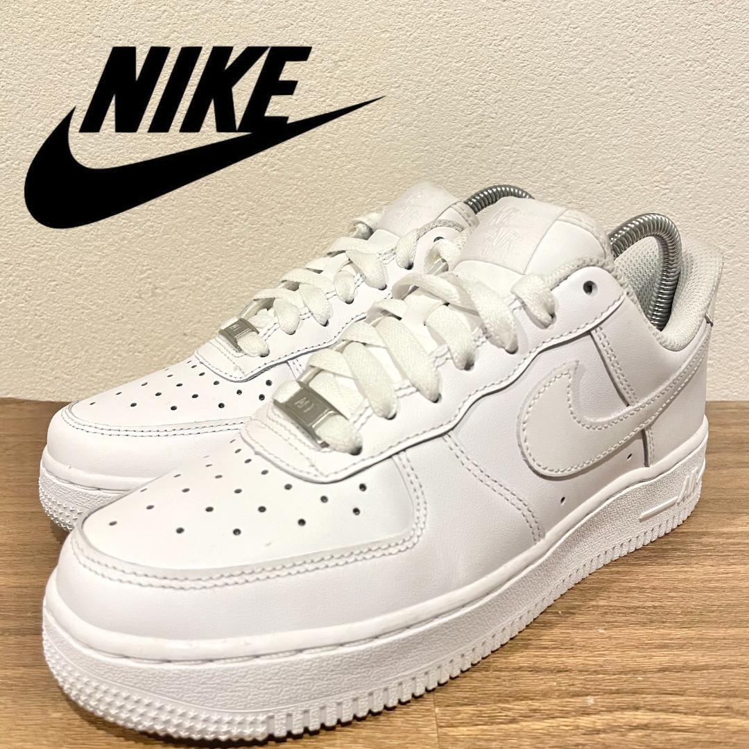 NIKE WMNS AIR FORCE 1 07 ナイキ エア フォース ワン