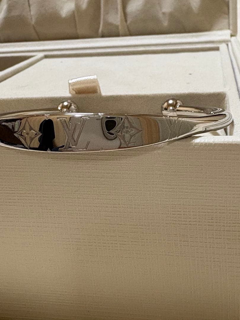ルイヴィトン　LouisVuitton ジョンク　モノグラム　バングル　L