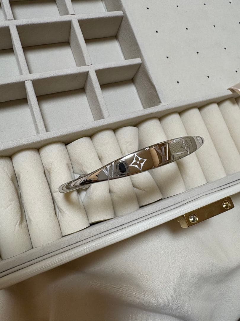 ルイヴィトン　LouisVuitton ジョンク　モノグラム　バングル　L