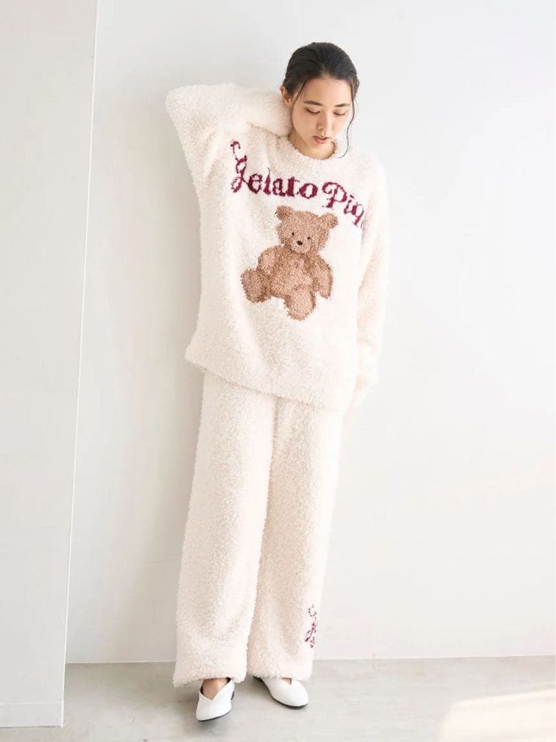 【新品未開封】ジェラートスノーベアジャガードプルオーバー＆ロングパンツ