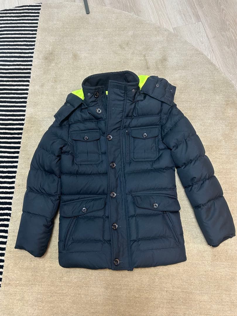 マスターバニー　ブラック　ダウンジャケット 蛍光イエロー裏地