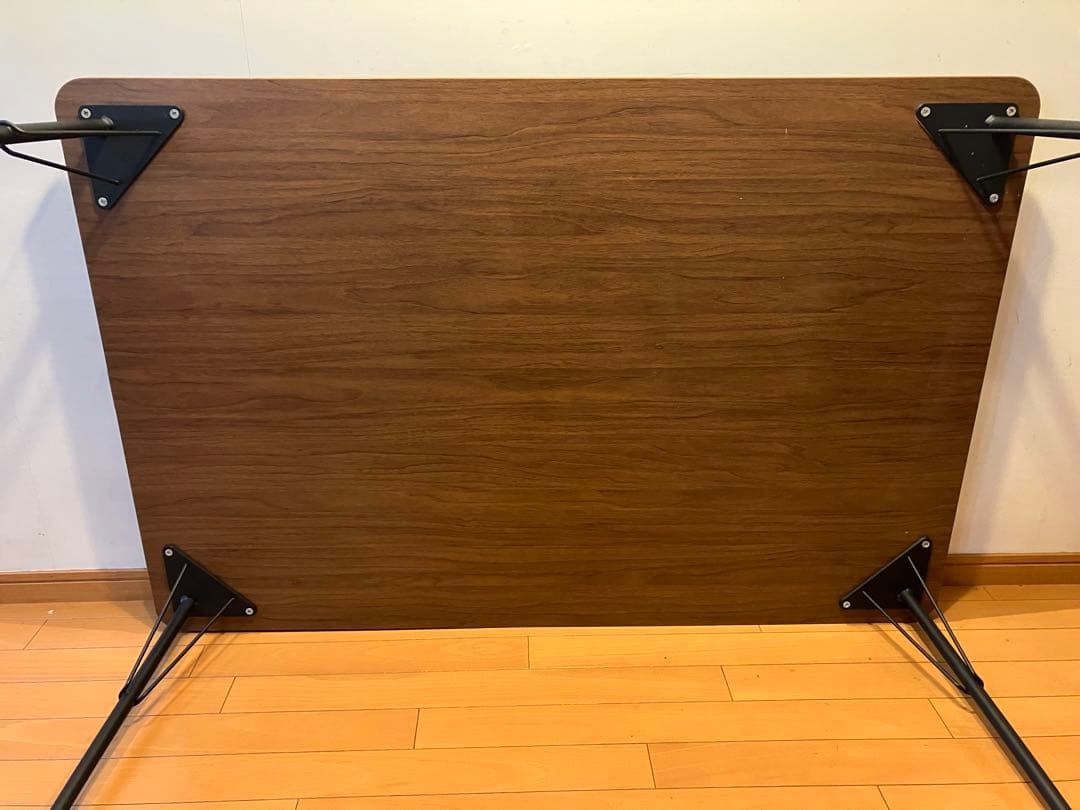 □ カリモク60 □ ダイニングテーブル (4人〜6人)