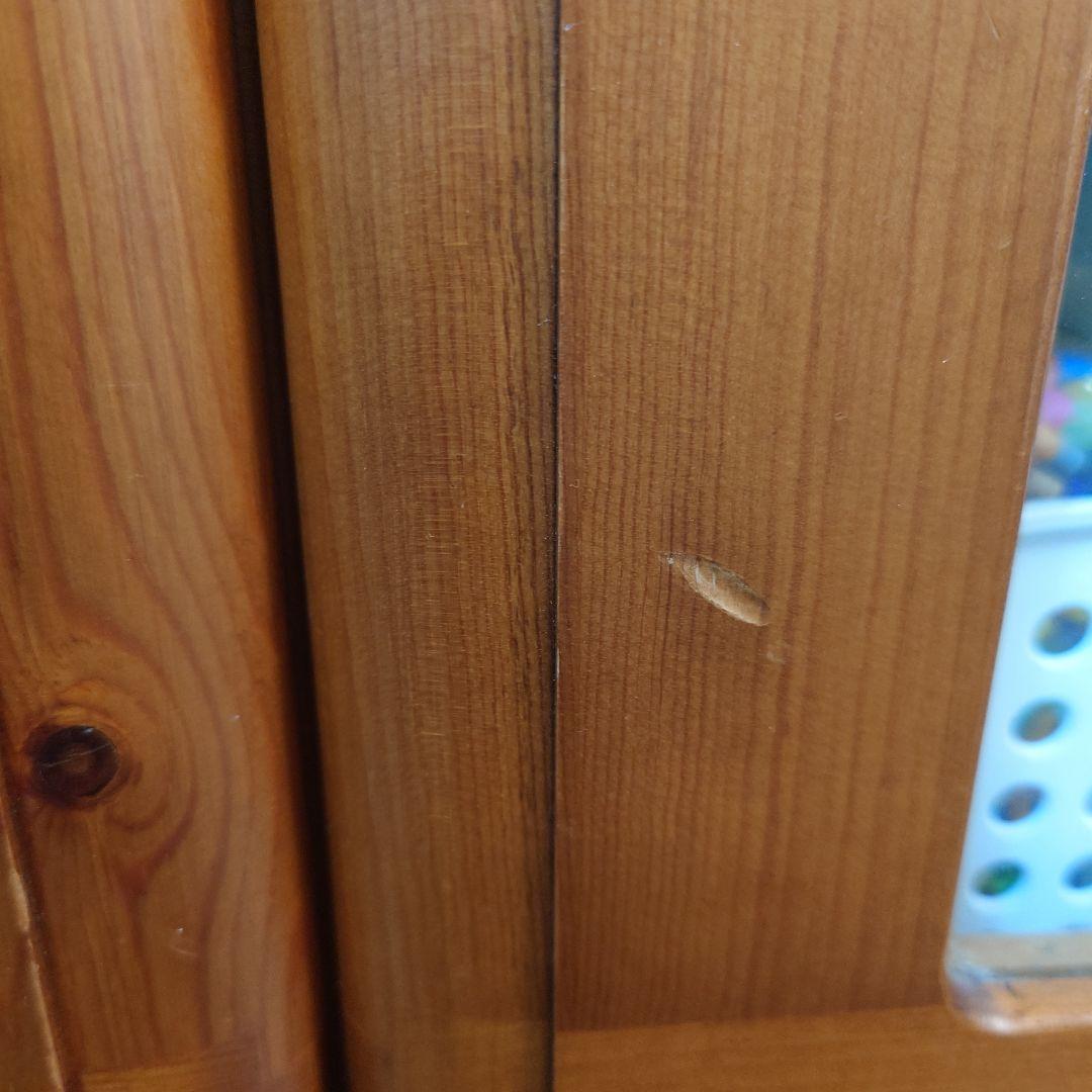 ガラスキャビネット